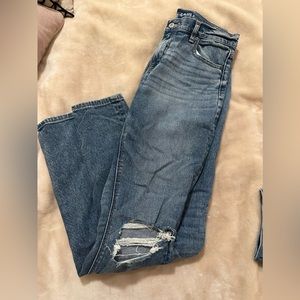 American Eagle Women’s Stretch Ripped 90’s Skinny Jeans